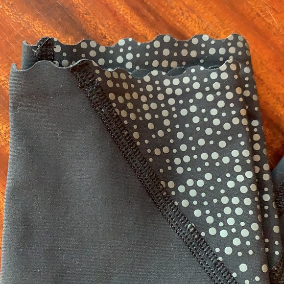 Lululemon - size 2 leggings - Picture 3 of 12